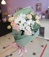 Букет цветов из:  Хризантемы и Розы #REPLACE_PRED# Проводник