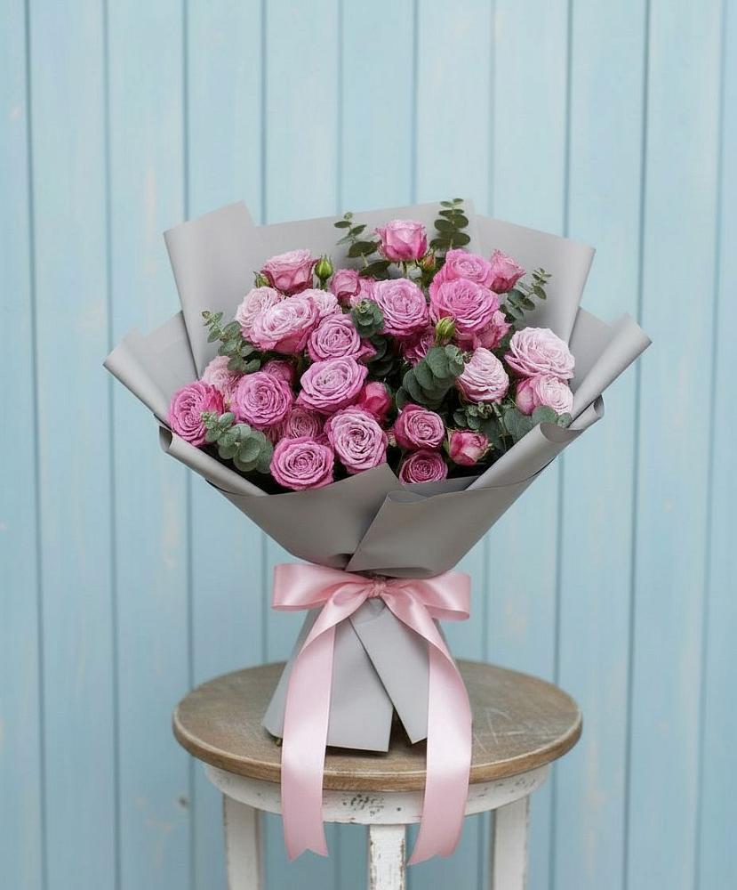 Букет цветов из: Розы в Проводник