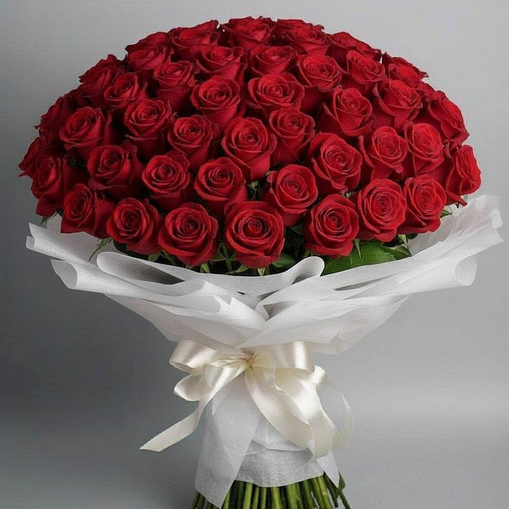 Букет 101 Красная роза Блэк Мэджик в Проводник