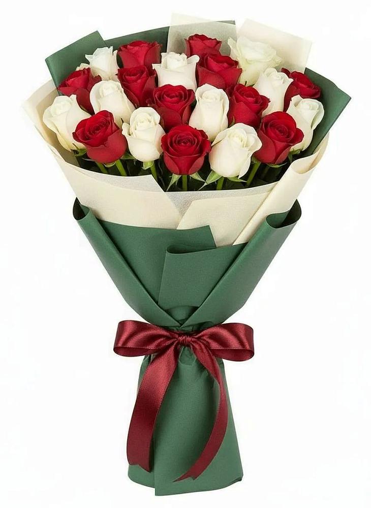Букет Микс из красных и белых роз в Проводник