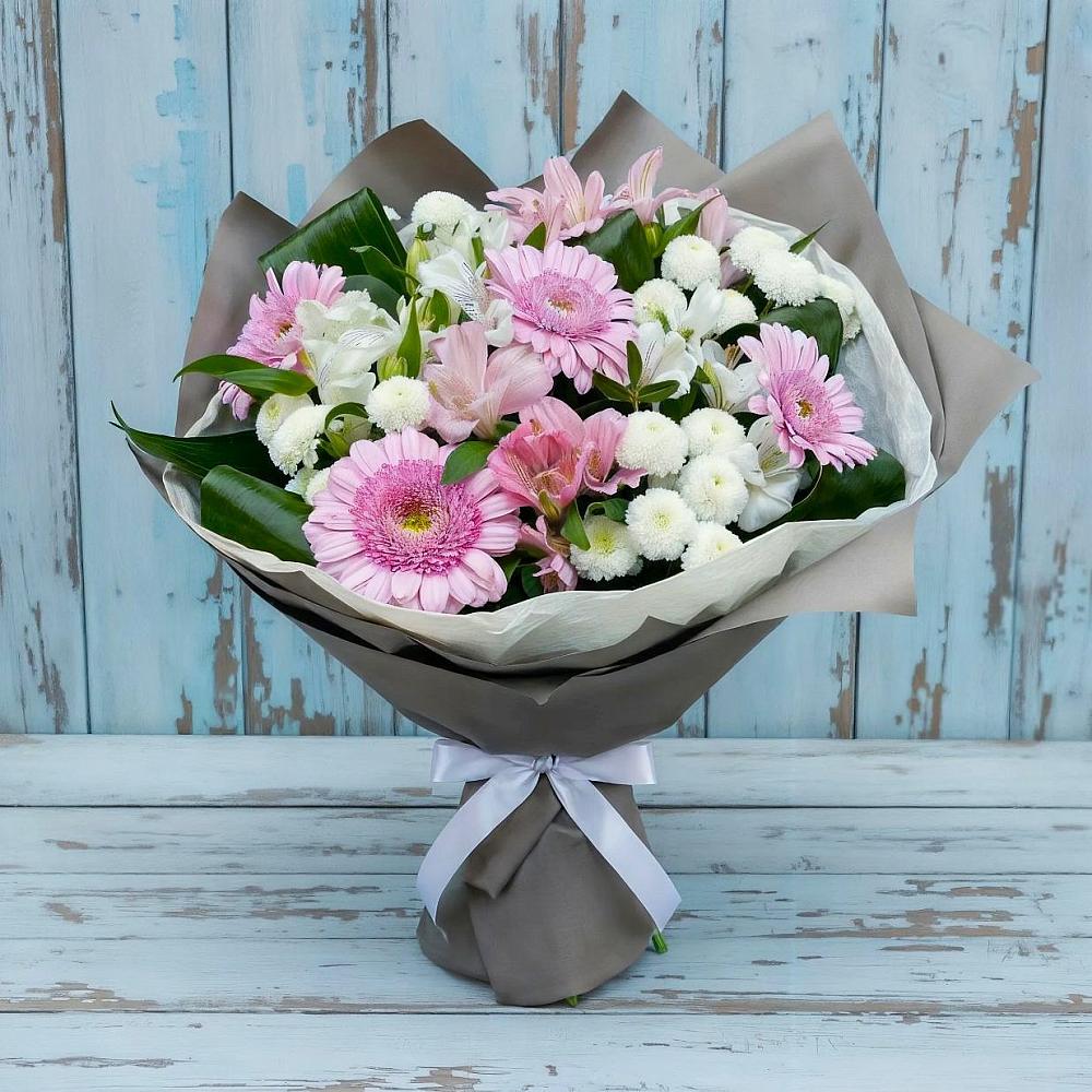 Букет цветов из: Герберы, Альстромерии и Хризантемы в Проводник