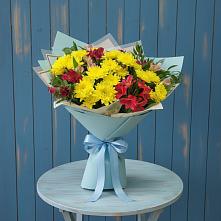 Букет цветов из:  Альстромерии и Хризантемы в Проводник