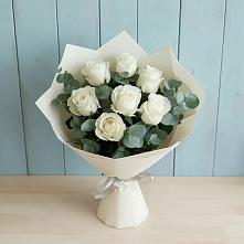 Букет Белые розы в Эвкалипте в Проводник