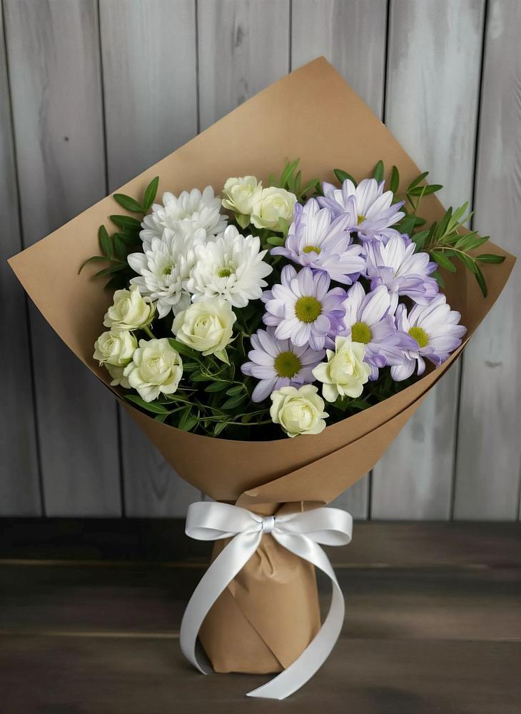 Букет цветов из: Хризантемы и Розы в Проводник