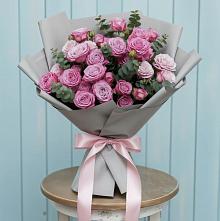 Букет цветов из:  Розы #REPLACE_PRED# Проводник